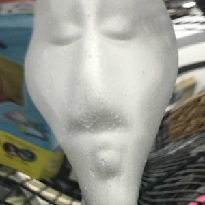 Meet your Posher, Mia